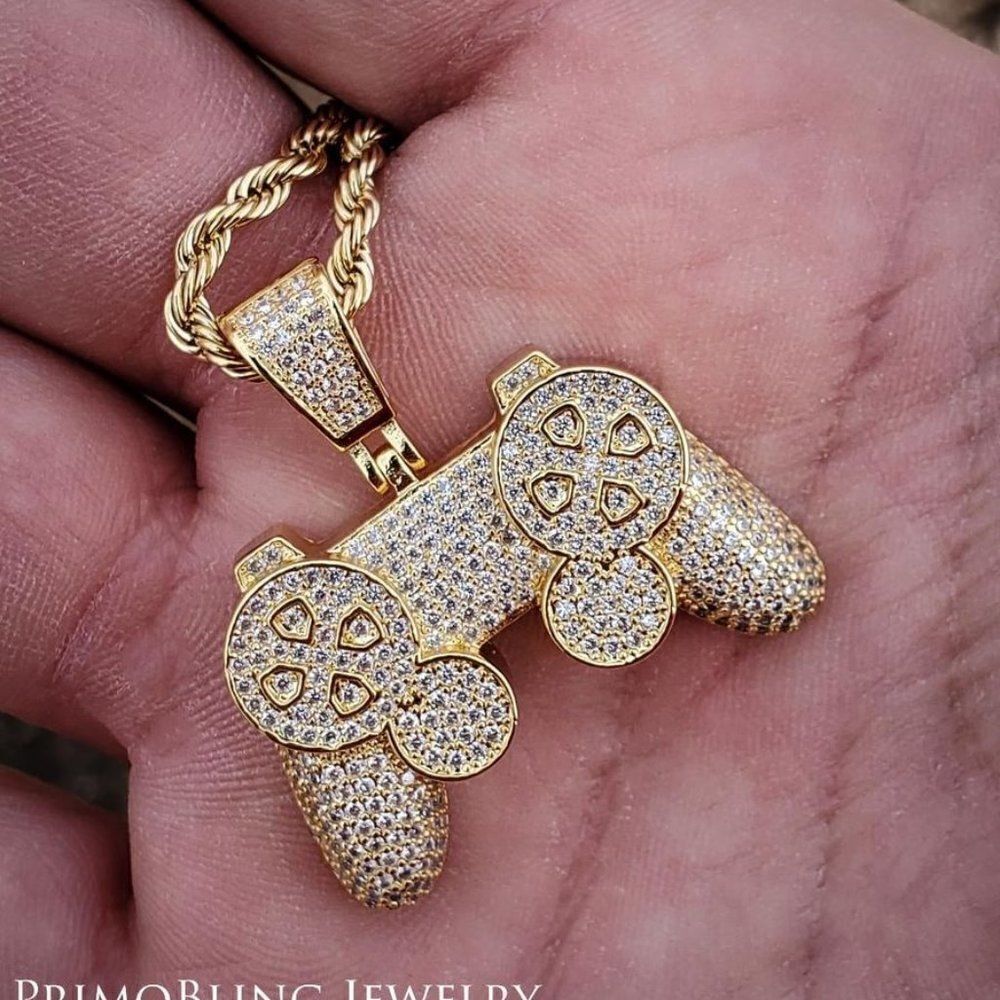 Video Game Controller Necklace  - Picture 2 of 3